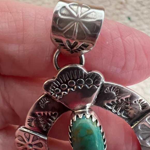 ❤️ Kingman Turquoise Navajo Sterling Silver Decorative NAJA Pendant 12.1G - 2”L - Picture 6 of 16